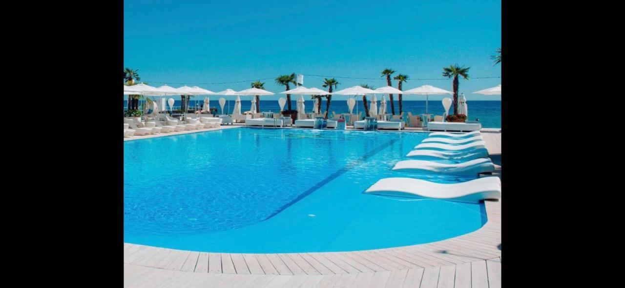 Arcadia Apartment Odessa Ngoại thất bức ảnh